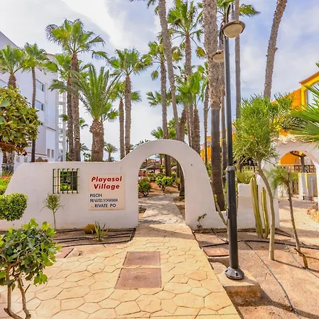 Beachhouse Playa R&r * Roquetas de Mar