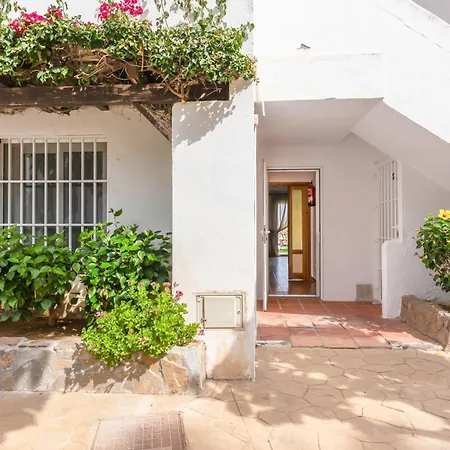 Beachhouse Playa R&r Apartman