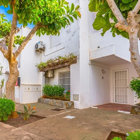 Beachhouse Playa R&r * Roquetas de Mar